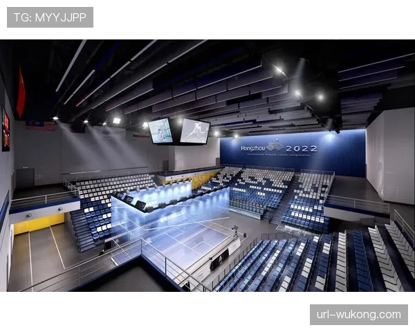 场馆需6000-8000座，青训预算不低于15%